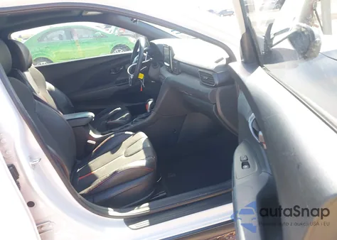 2019 Hyundai Veloster Turbo z USA, uszkodzony, nr VIN KMHTH6AB5KU006991